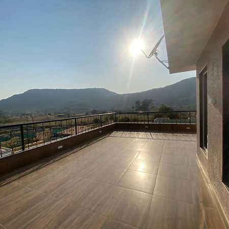 Mount Resorts Lonavala 5 Bhk Luxurious Villa With Private Pool And Full Size Cricket Football Turf Экстерьер фото