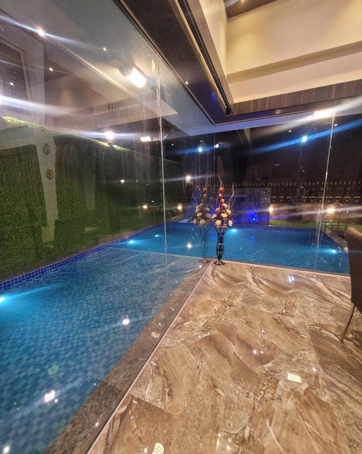 Mount Resorts Lonavala 5 Bhk Luxurious Villa With Private Pool And Full Size Cricket Football Turf Экстерьер фото