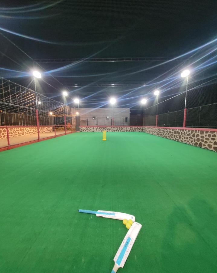 Mount Resorts Lonavala 5 Bhk Luxurious Villa With Private Pool And Full Size Cricket Football Turf Экстерьер фото